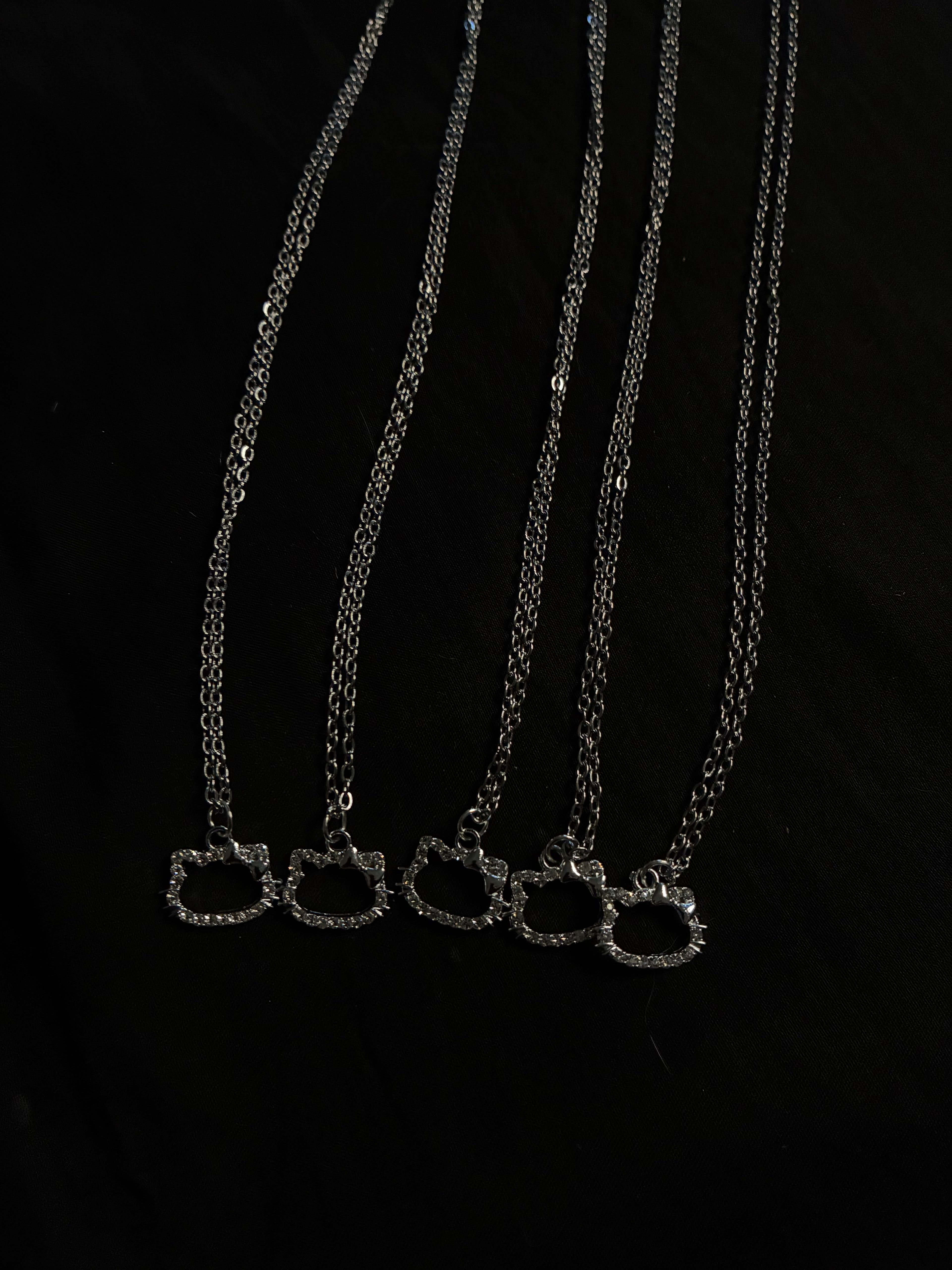 Clear Hello Kitty Necklace 🤍