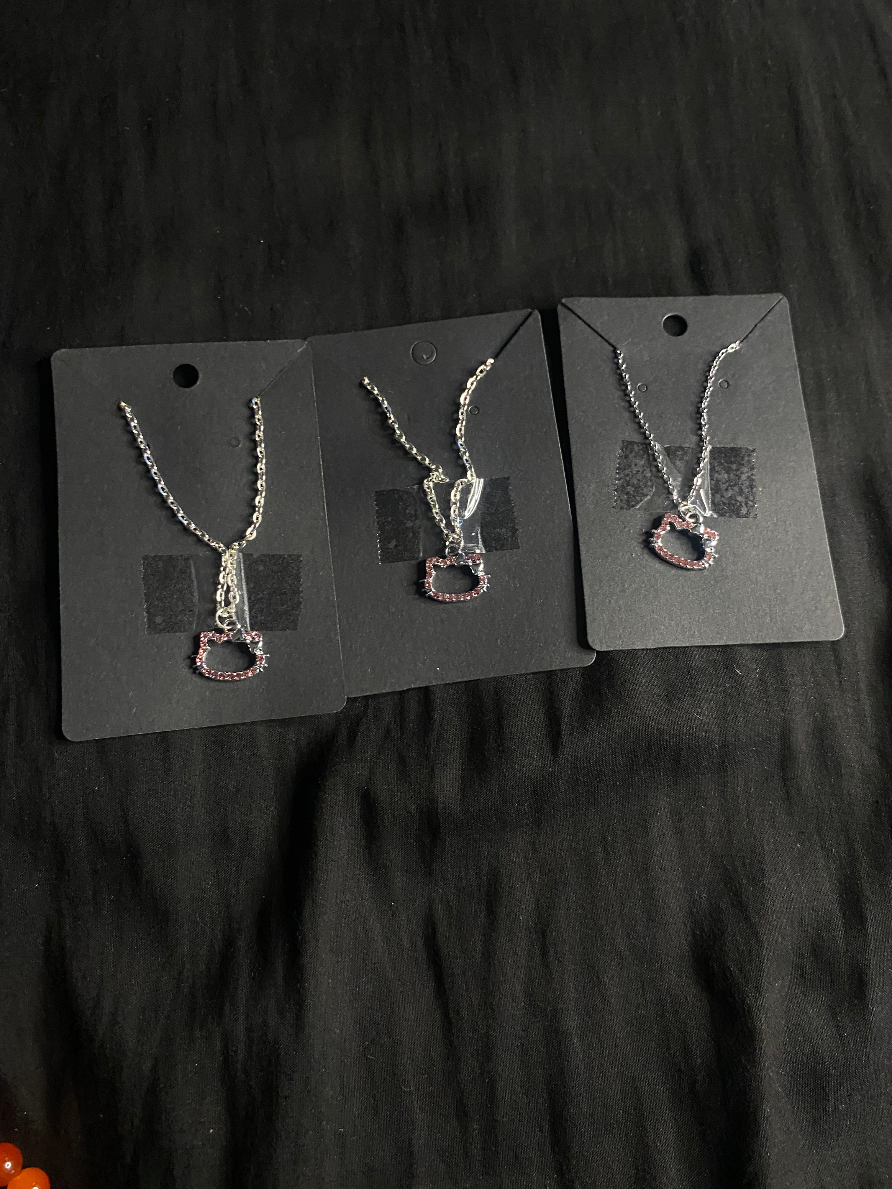 Hello Kitty Necklace 🩷